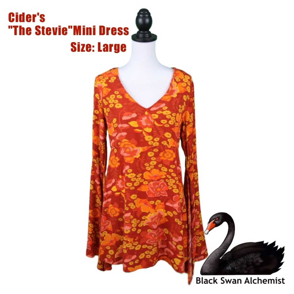 Cider “The Stevie Mini Dress” Women’s Large Blossom Floral